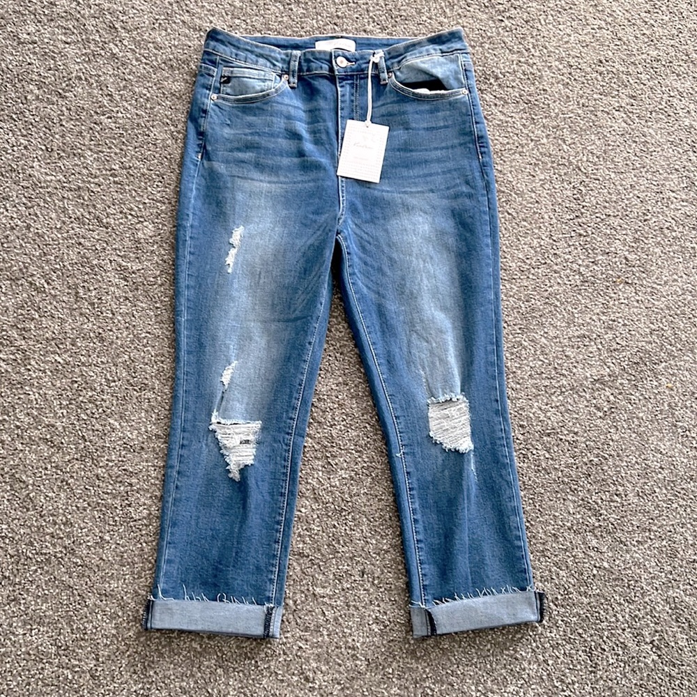 ❗️FINAL❗️ 🆕 KanCan High Rise Distressed Crop Jeans 30 🔴🔴